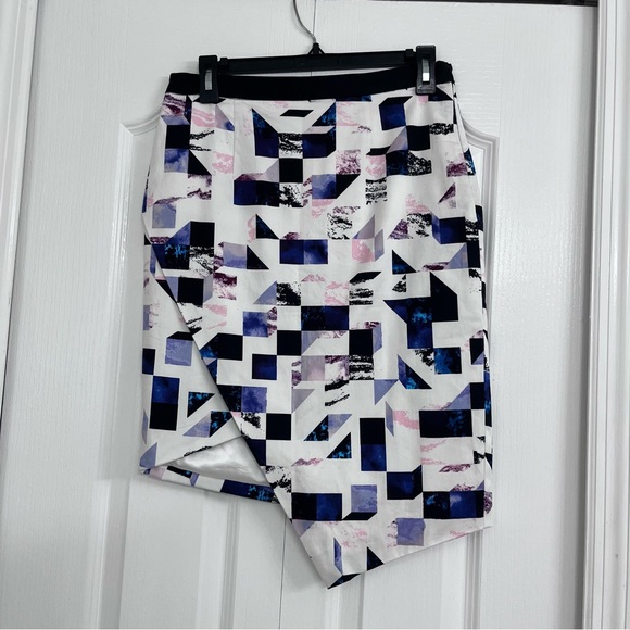 NWT Portmans womens geometric print asymmetrical skirt white 10 cyberpunk - Picture 1 of 6